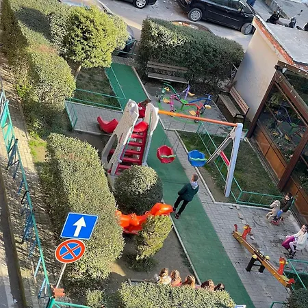 Апартаменты Sun In The Heart Of Тирана